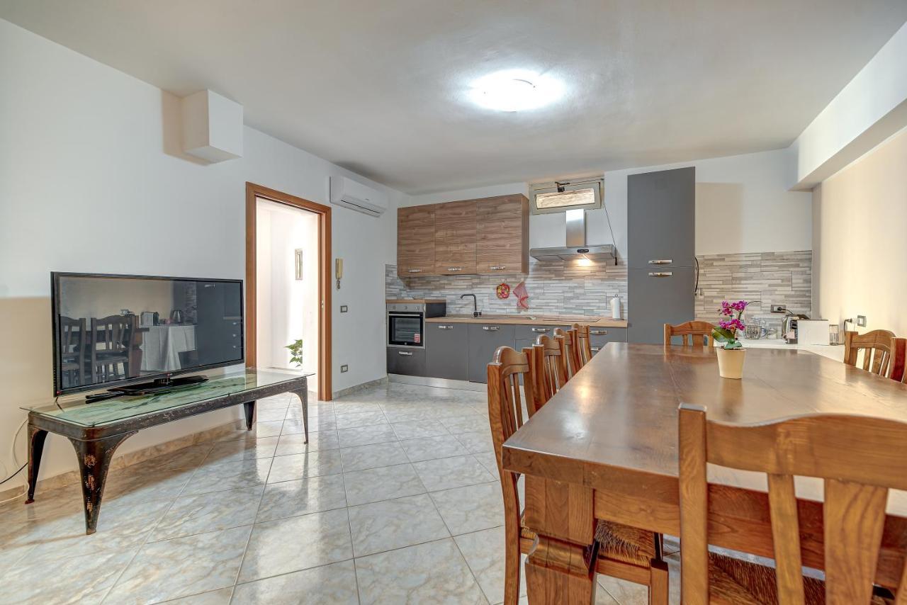 Appartamento Mileva House Civitavecchia Exterior photo