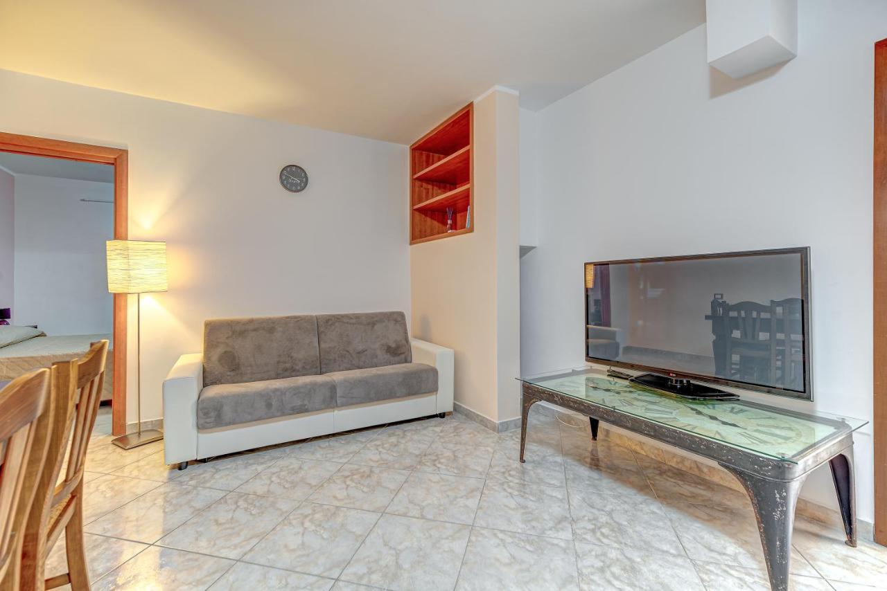 Appartamento Mileva House Civitavecchia Exterior photo
